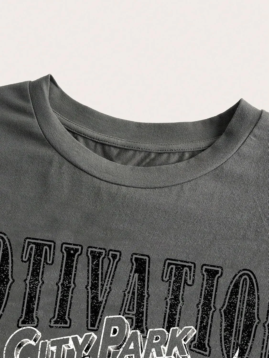 SOLY HUX Women's Y2k Vintage Graphic Short Sleeve Tee Tops Crew Neck Crop Tops for Summer Going Out T Shirts