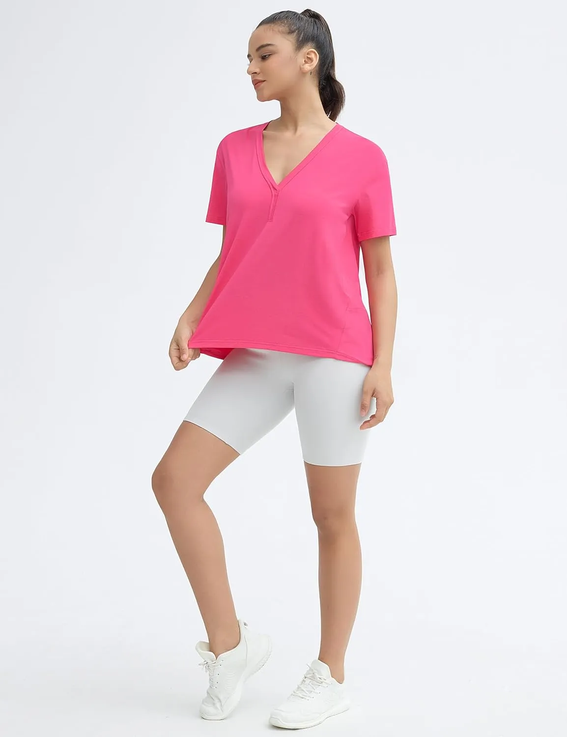 THE GYM PEOPLE Women's Loose Fit Workout T-Shirts V Neck Short Sleeve Running Yoga Lounge Tee Tops